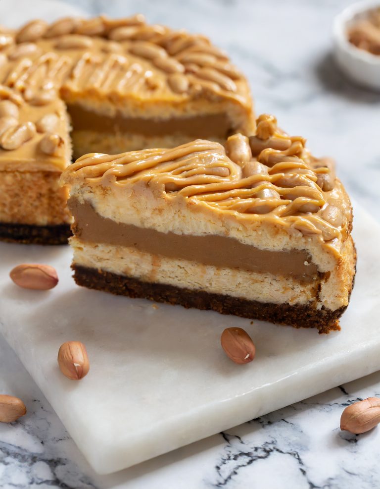 Peanut Butter Cookie Sandwich Cheesecake