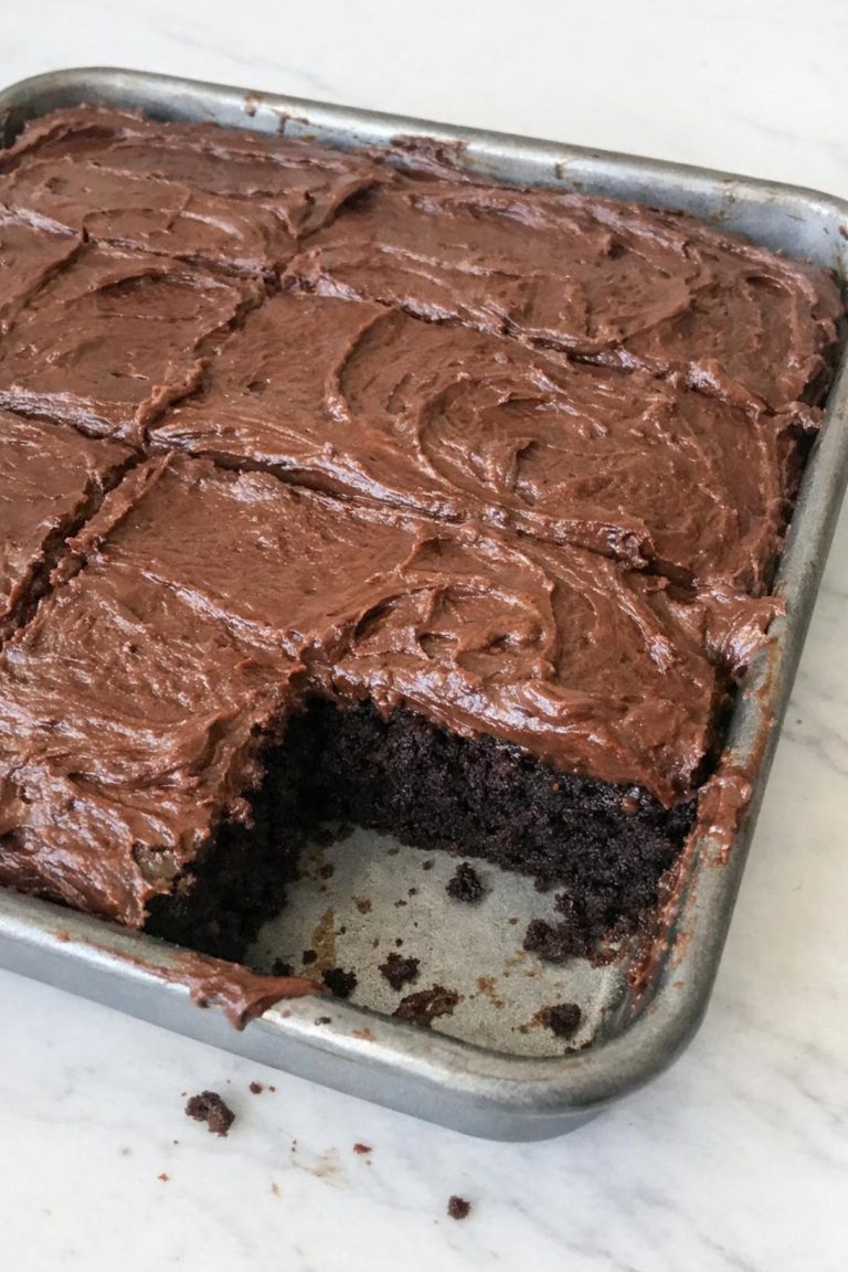 Old-Fashioned Chocolate Sheet Cake