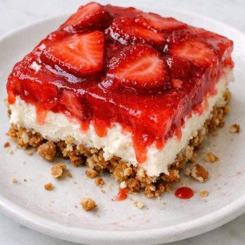 Strawberry Pretzel Salad