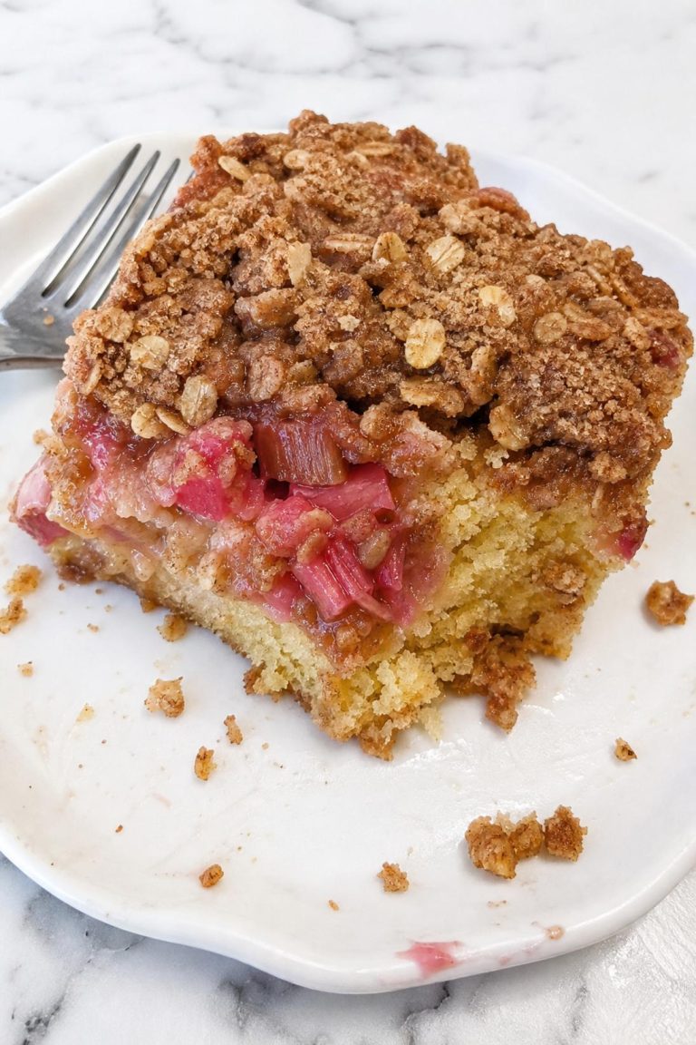 Rhubarb Coffee Cake Crisp