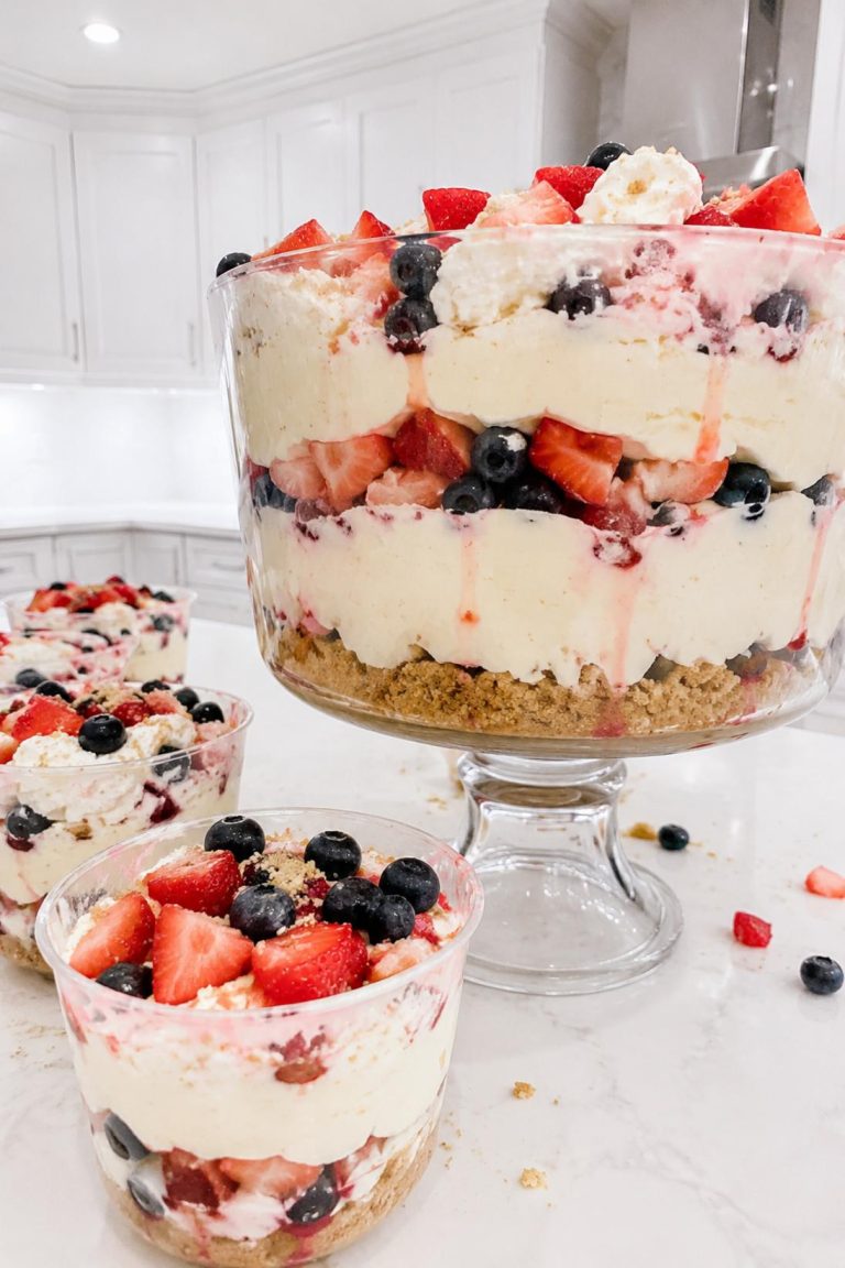 Cheesecake Trifle Cake