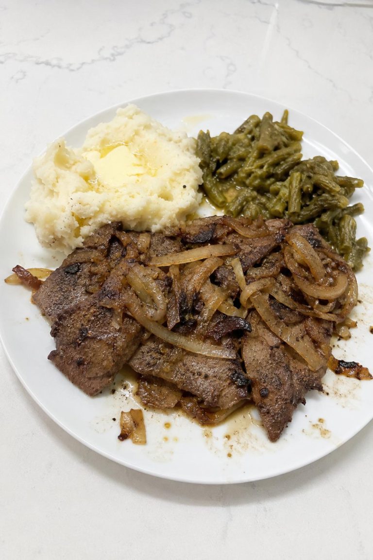 Southern Liver and Onions Dinner