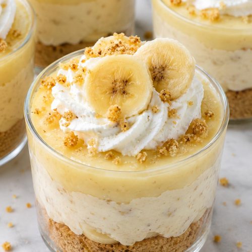 Banana Cream Cheesecake Cups