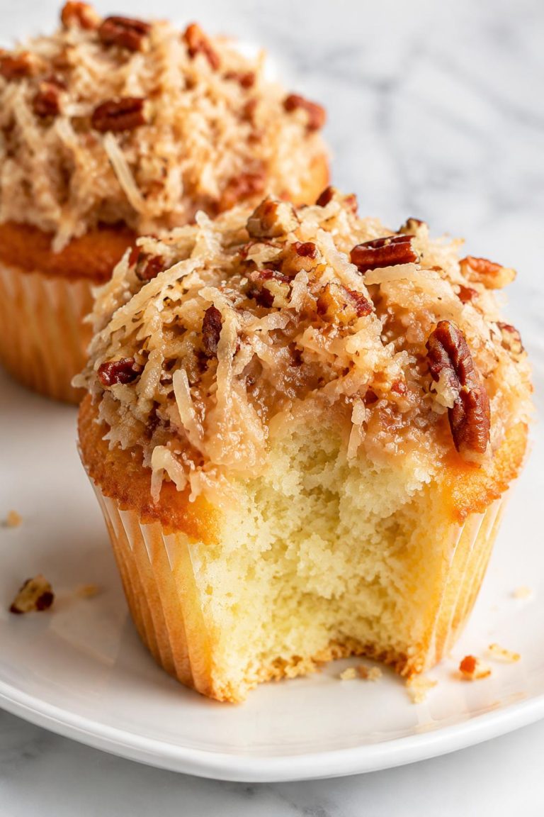 Coconut Pecan Cake Cupcakes