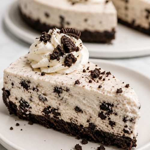 Cookies and Cream Icebox Cheesecake