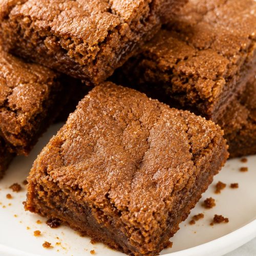 Old-Fashioned Molasses Cookie Bars