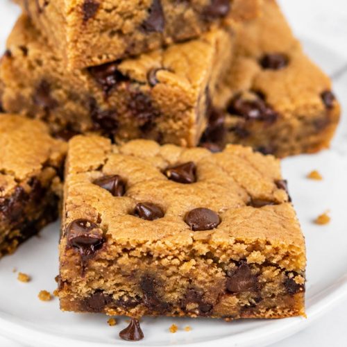 Peanut Butter Chocolate Chip Cookie Bars