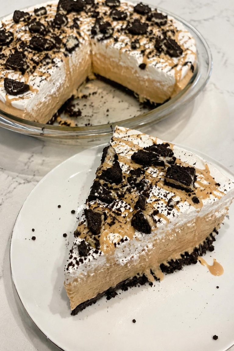 Peanut Butter Oreo Pie