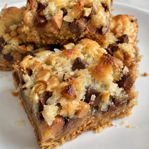 Soft and Chewy 7-Layer Bars