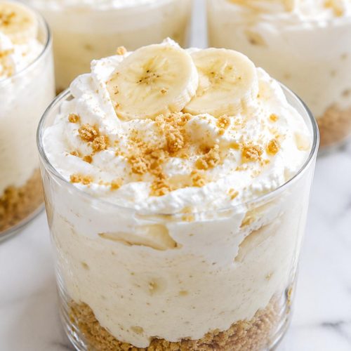 Banana Cream Cheesecake Cups