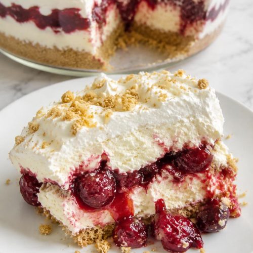 Cheesecake Trifle Pie