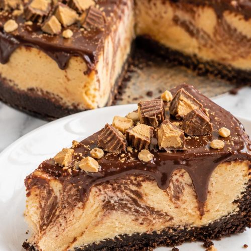 Chocolate Peanut Butter Cup Cheesecake