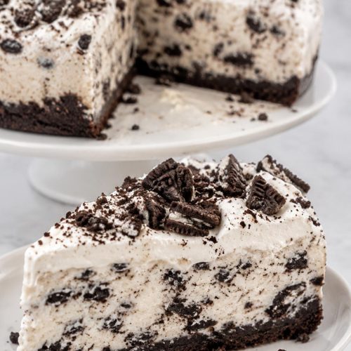 Cookies and Cream Ice Cream Cheesecake