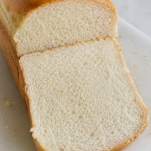 Old-Fashioned White Loaf