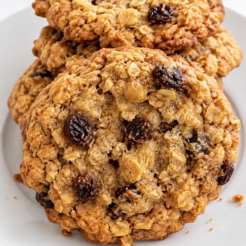 Soft and Chewy Maple Oatmeal Raisin Cookies