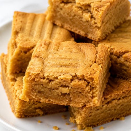 Soft and Chewy Old-Fashioned Peanut Butter Bars